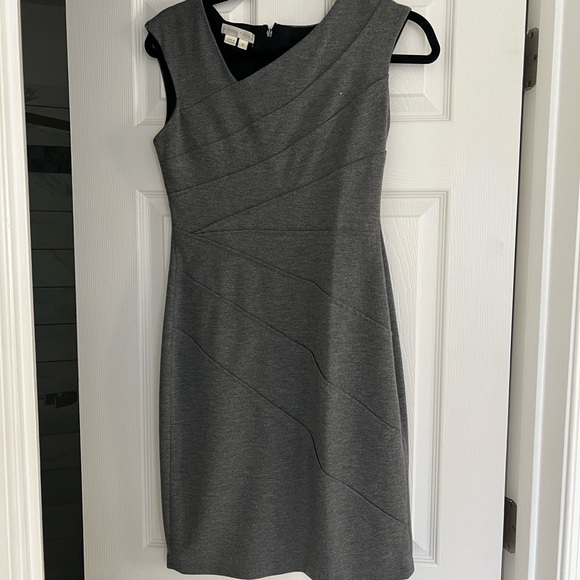 London Times Gray Dress - size 6 - Picture 1 of 5
